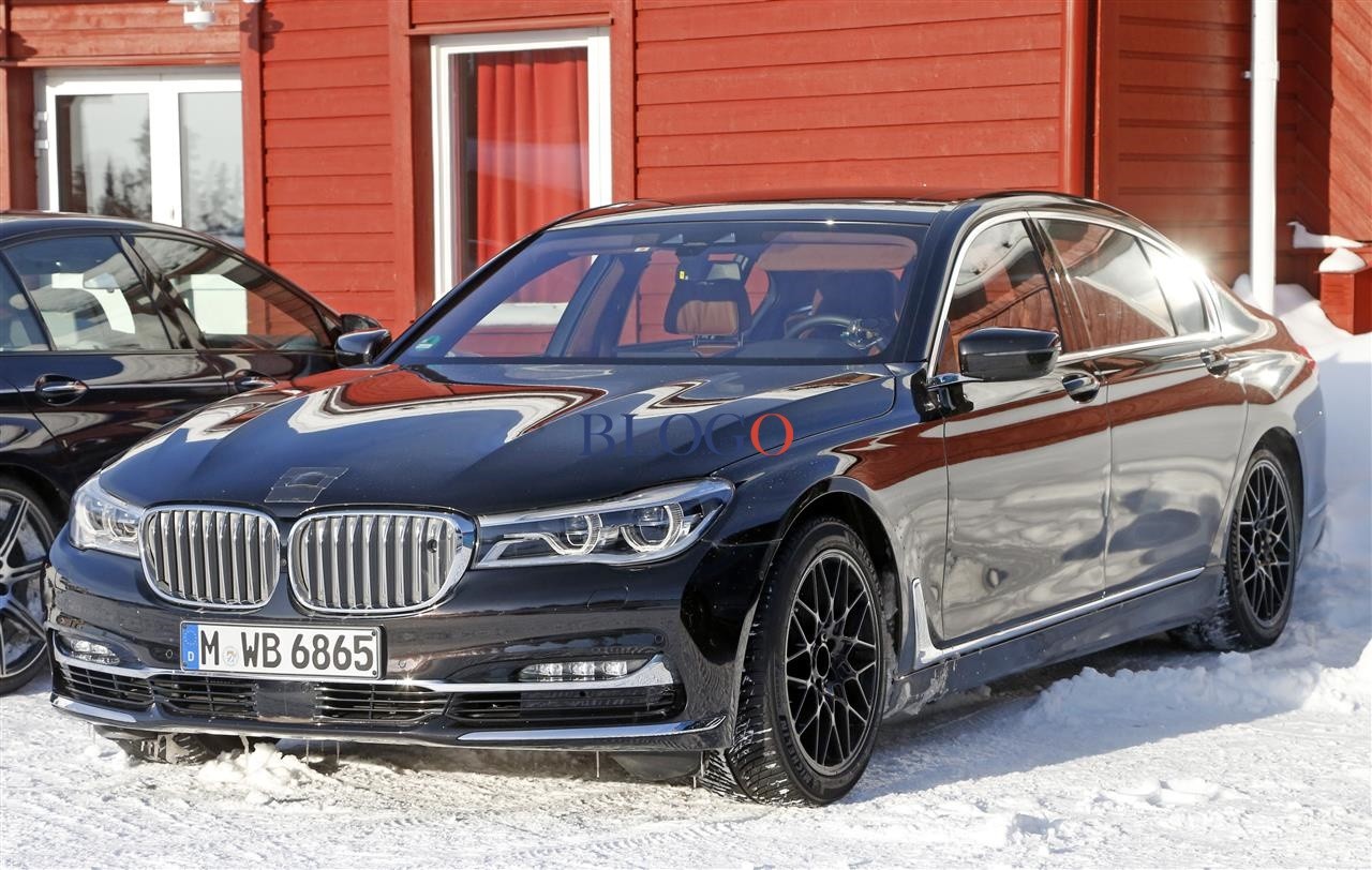 BMW M7 foto spia - Autoblog