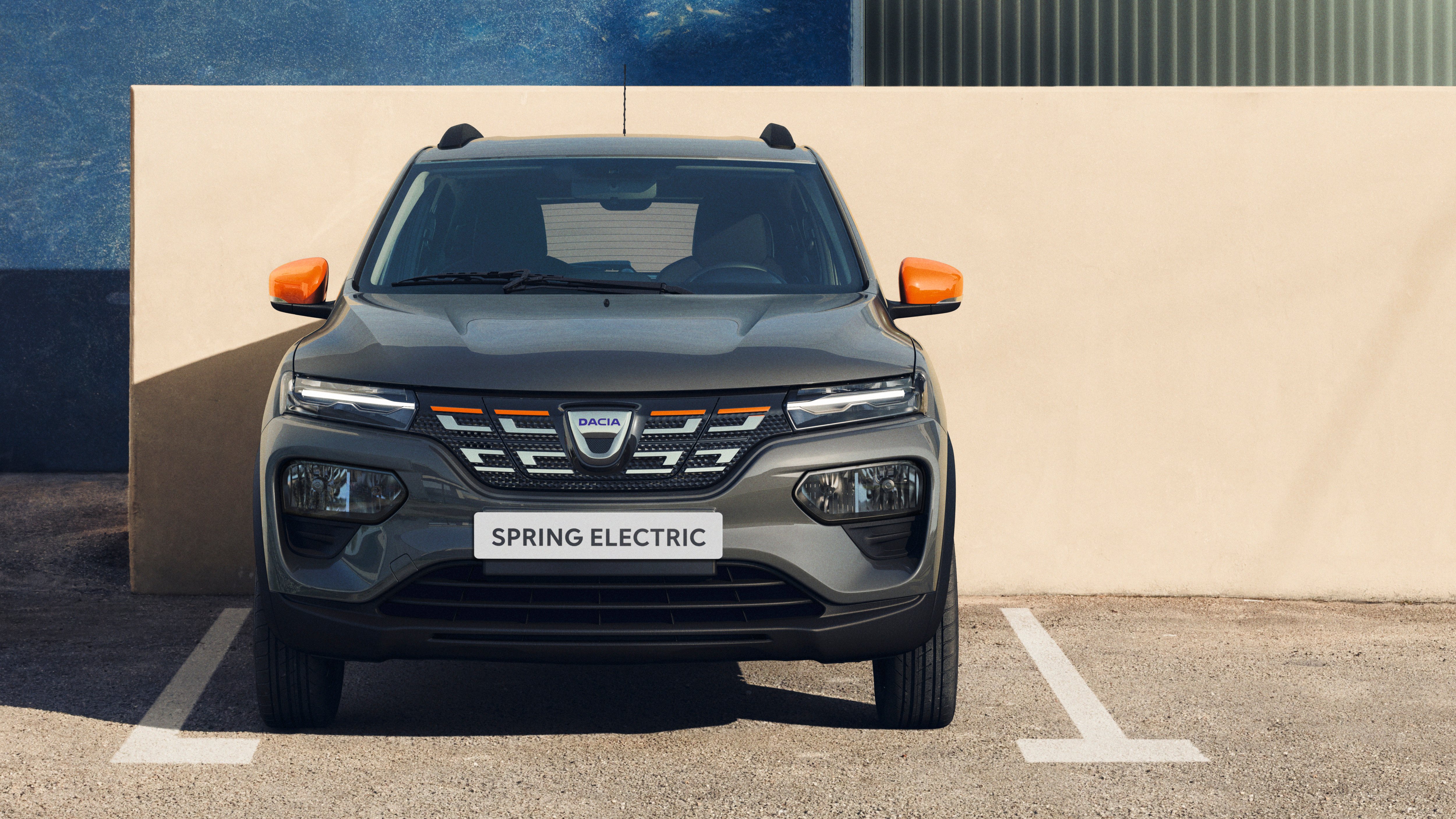 Dacia Spring Electric: le immagini