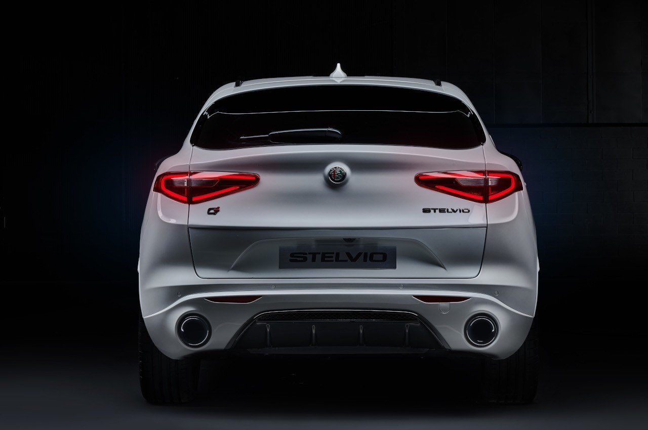 Alfa Romeo Giulia e Stelvio 2021: immagini ufficiali