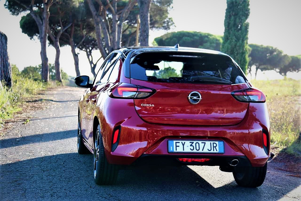 Opel Corsa 1.5 diesel GS Line: la prova su strada