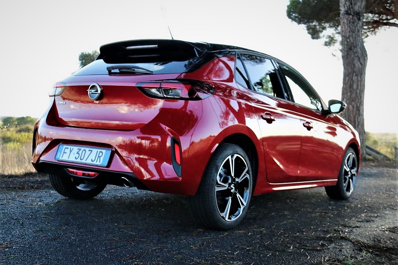 Opel Corsa 1.5 diesel GS Line: la prova su strada