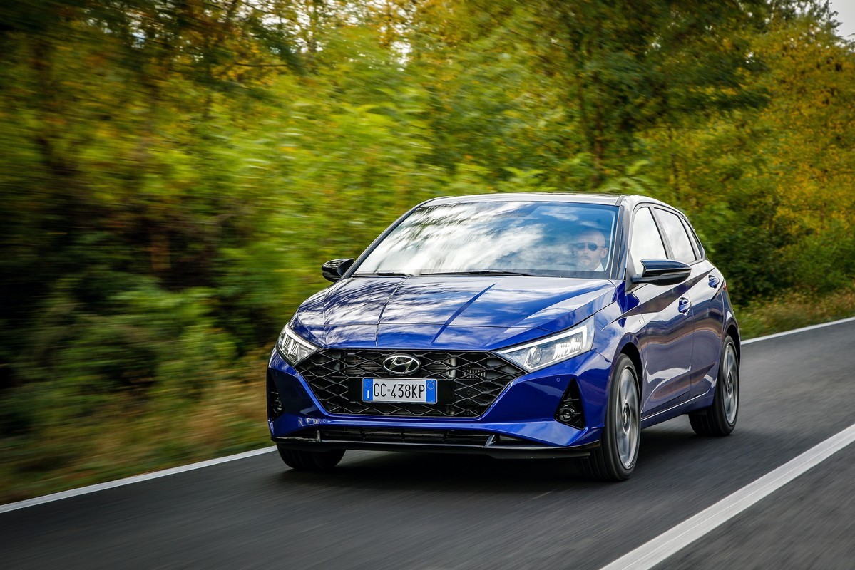 Nuova Hyundai i20: immagini ufficiali