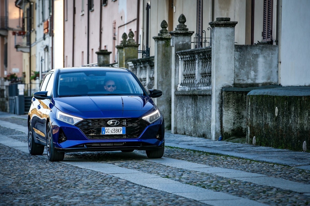 Nuova Hyundai i20: immagini ufficiali