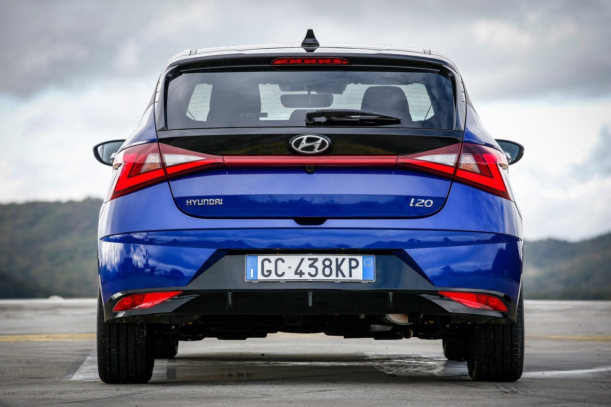 Nuova Hyundai i20: immagini ufficiali