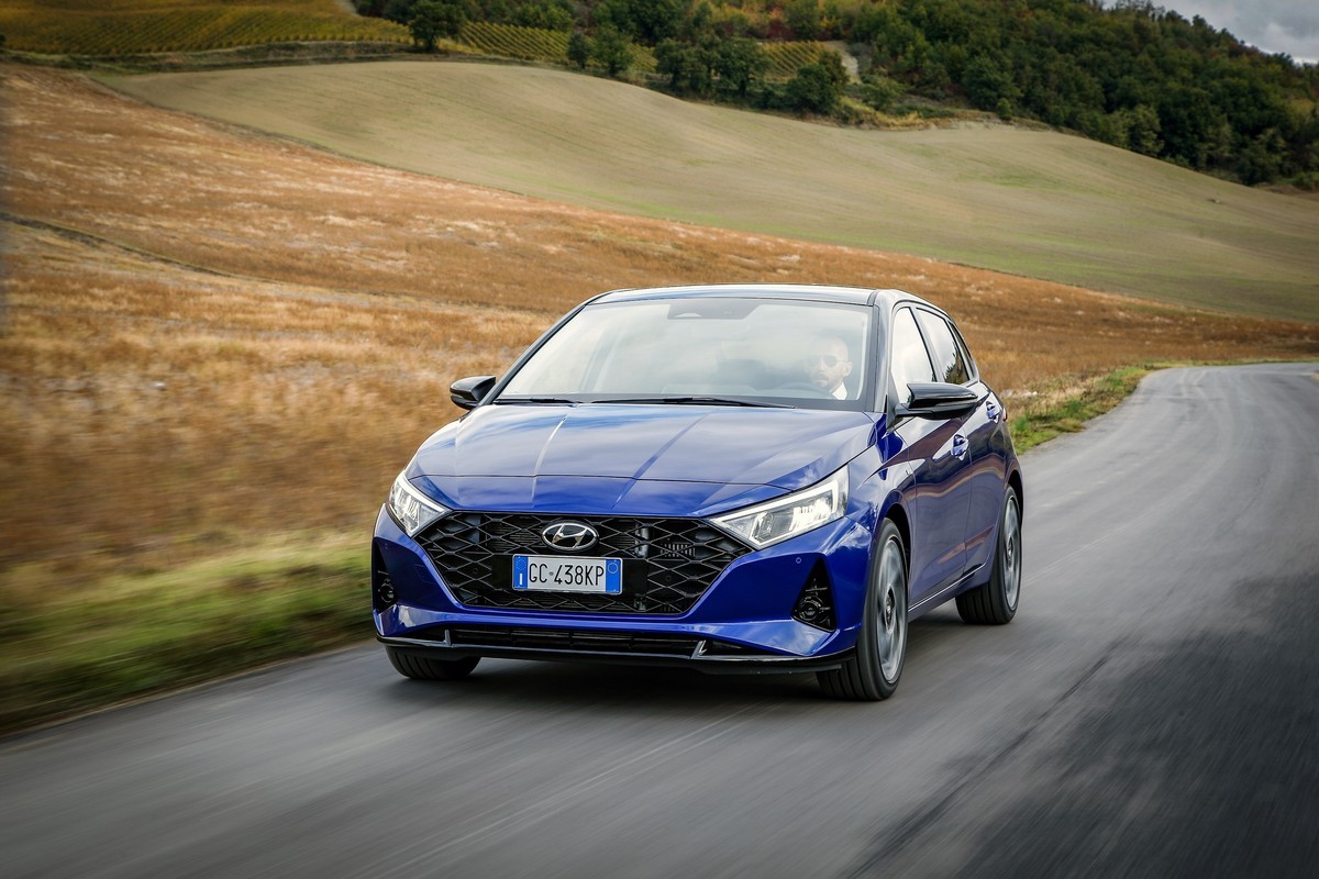 Nuova Hyundai i20: immagini ufficiali