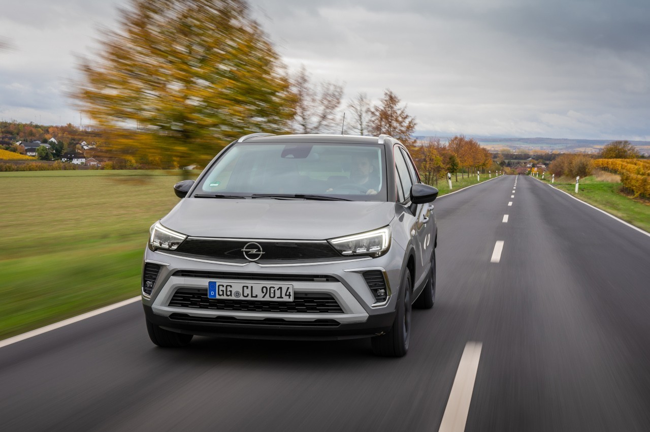 Opel Crossland 2021: nuove immagini ufficiali