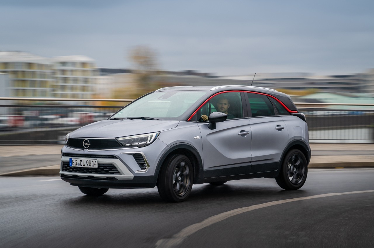 Opel Crossland 2021: nuove immagini ufficiali