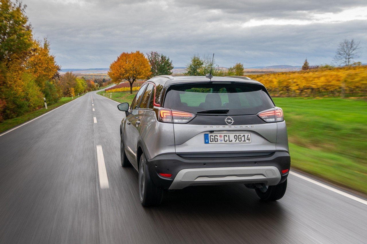 Opel Crossland 2021: nuove immagini ufficiali