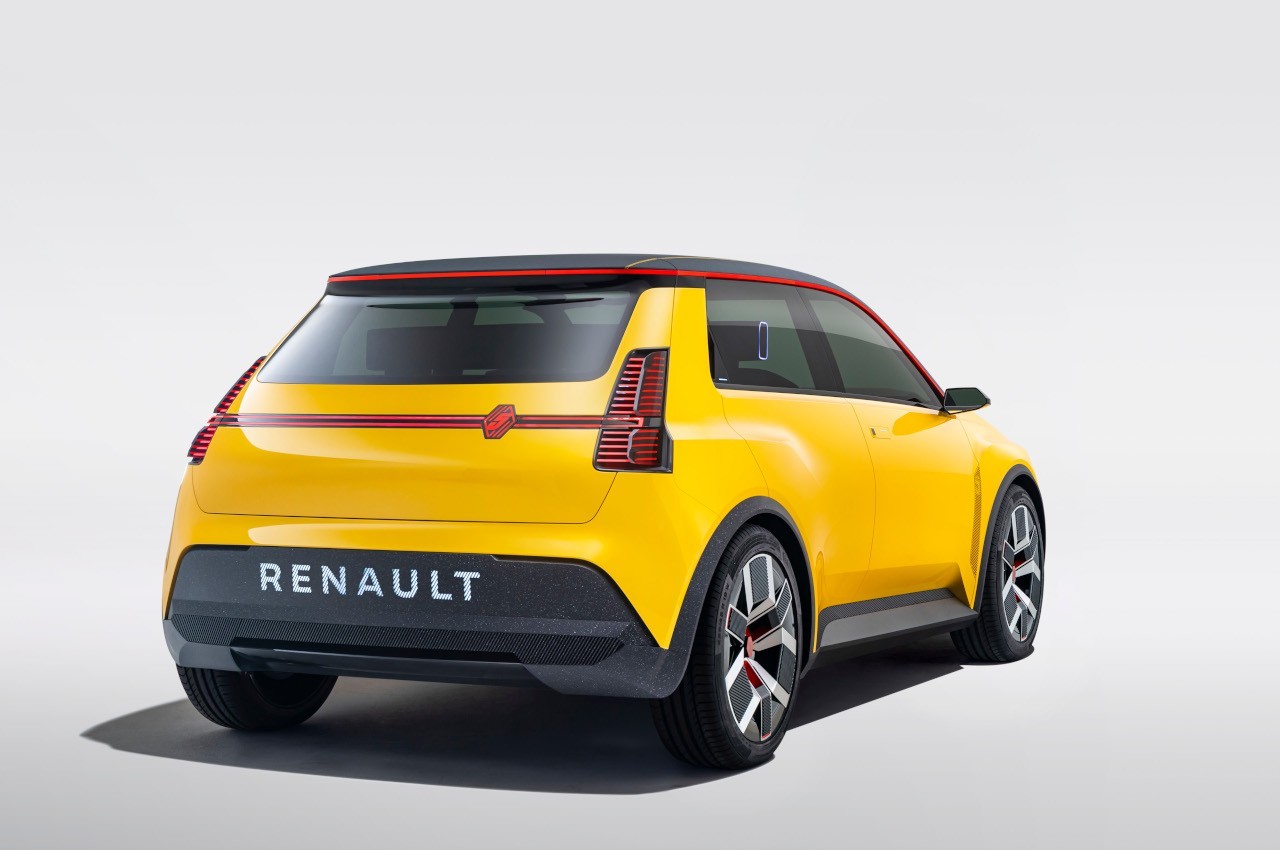 Renault 5 Prototype 2021: immagini ufficiali