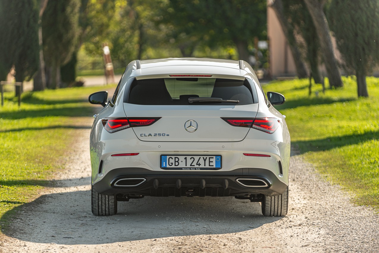 Mercedes Benz CLA Shooting Brake: la prova su strada