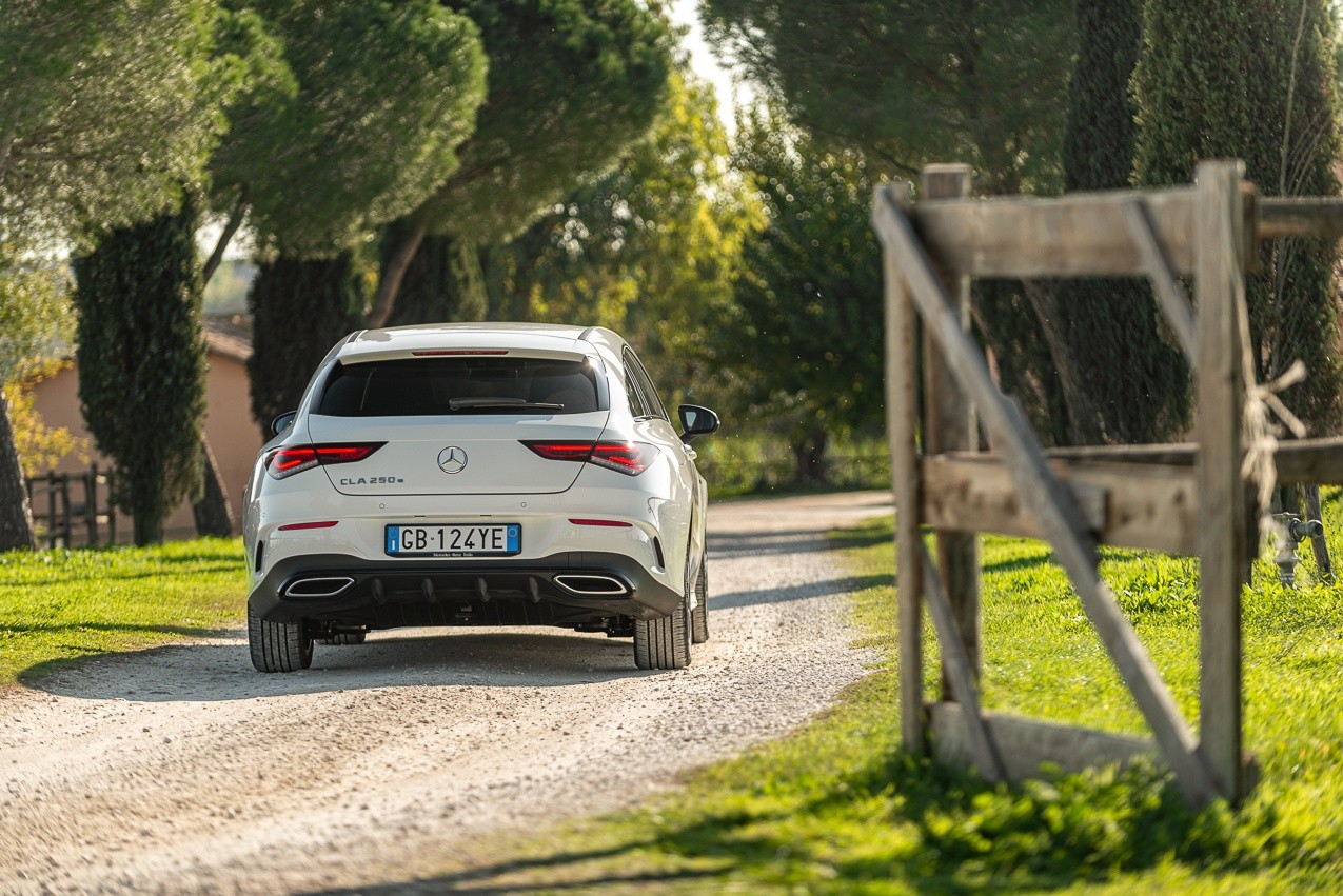 Mercedes Benz CLA Shooting Brake: la prova su strada