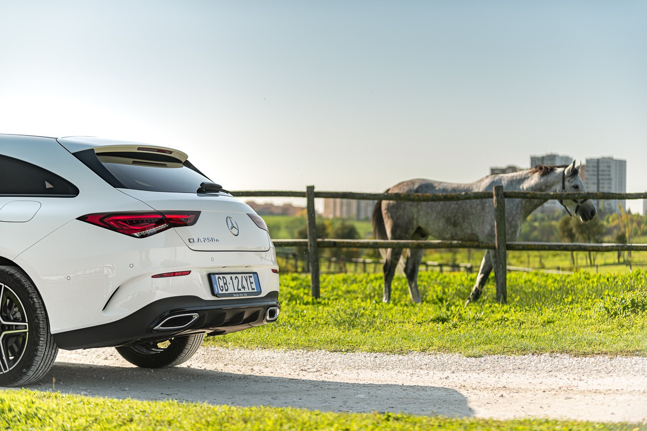 Mercedes Benz CLA Shooting Brake: la prova su strada