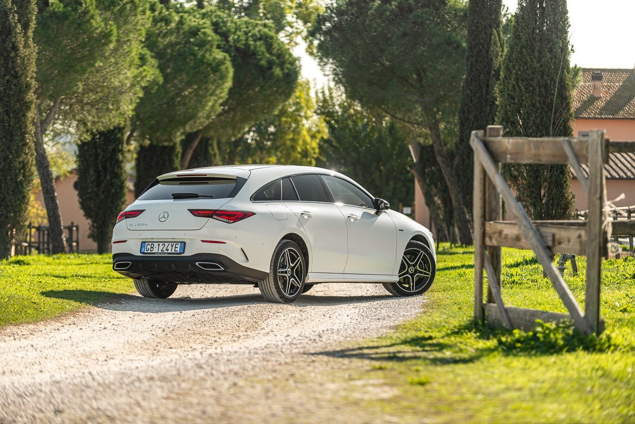 Mercedes Benz CLA Shooting Brake: la prova su strada