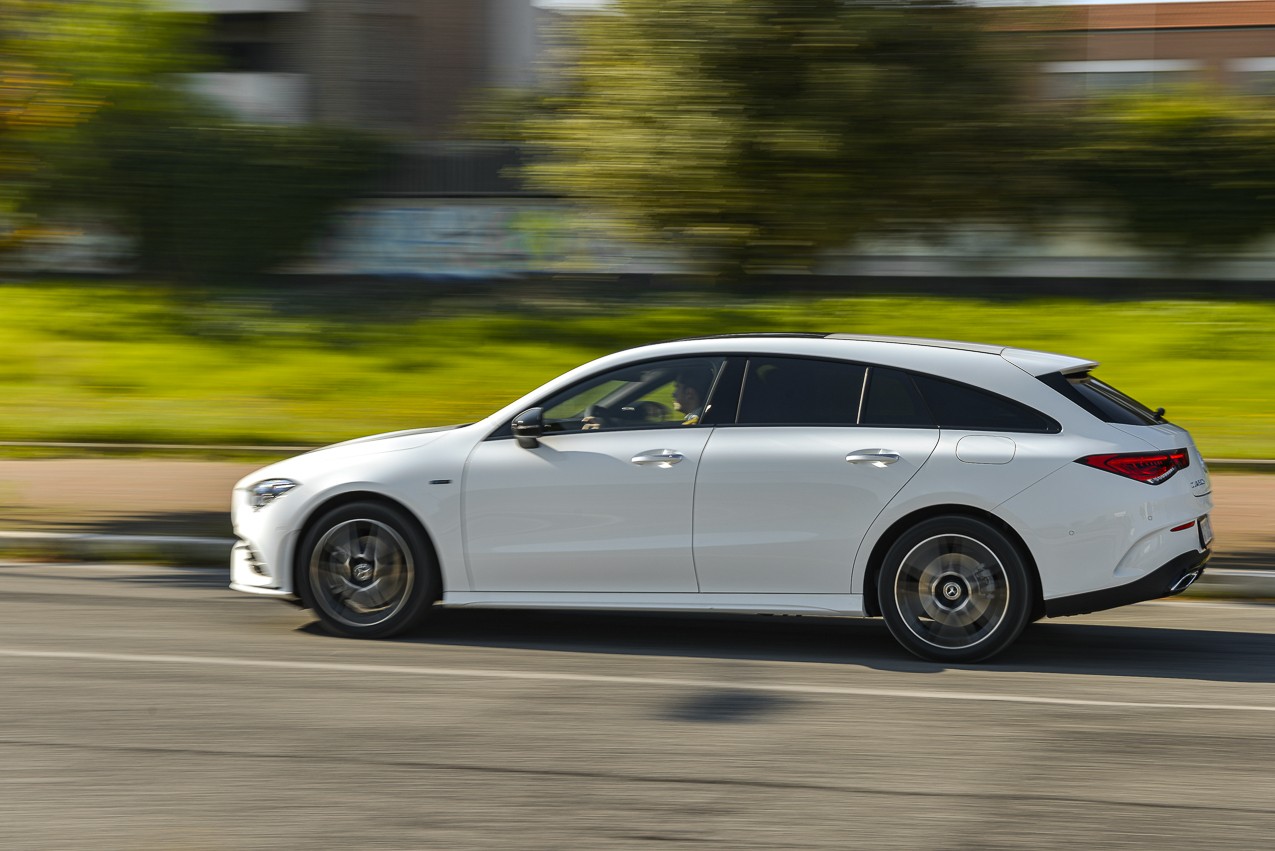 Mercedes Benz CLA Shooting Brake: la prova su strada