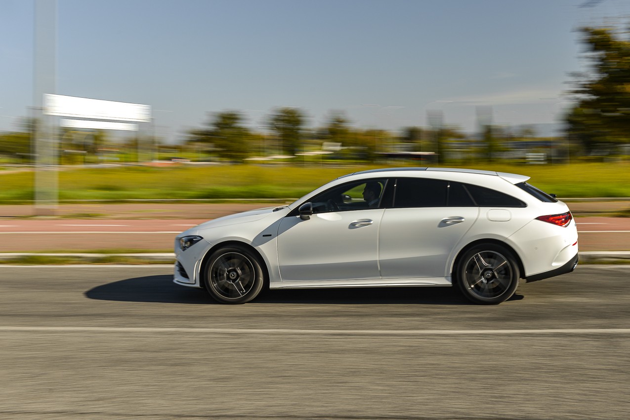 Mercedes Benz CLA Shooting Brake: la prova su strada