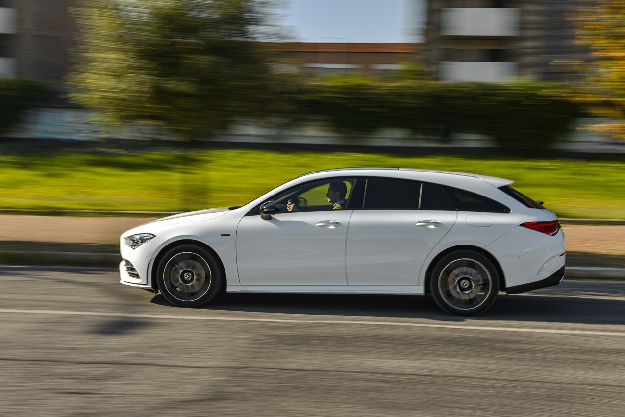 Mercedes Benz CLA Shooting Brake: la prova su strada