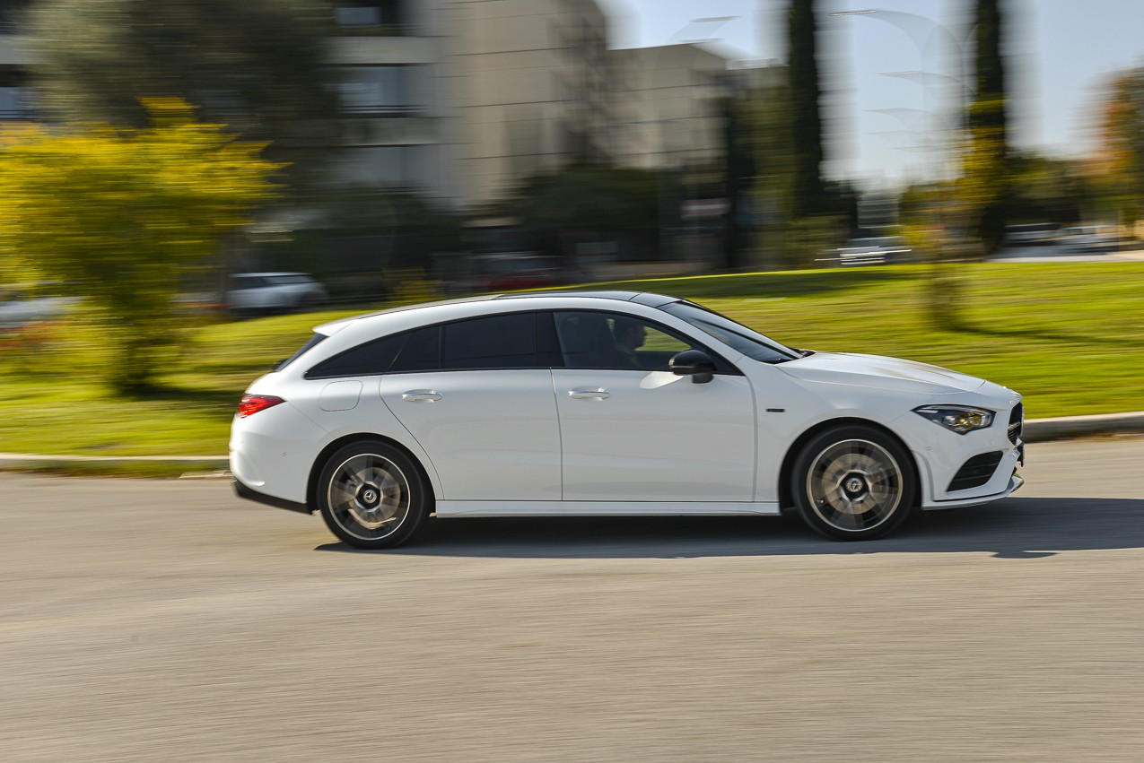 Mercedes Benz CLA Shooting Brake: la prova su strada