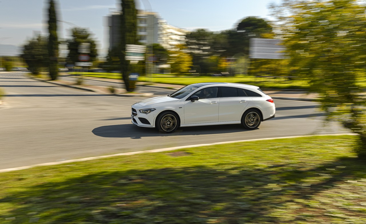 Mercedes Benz CLA Shooting Brake: la prova su strada