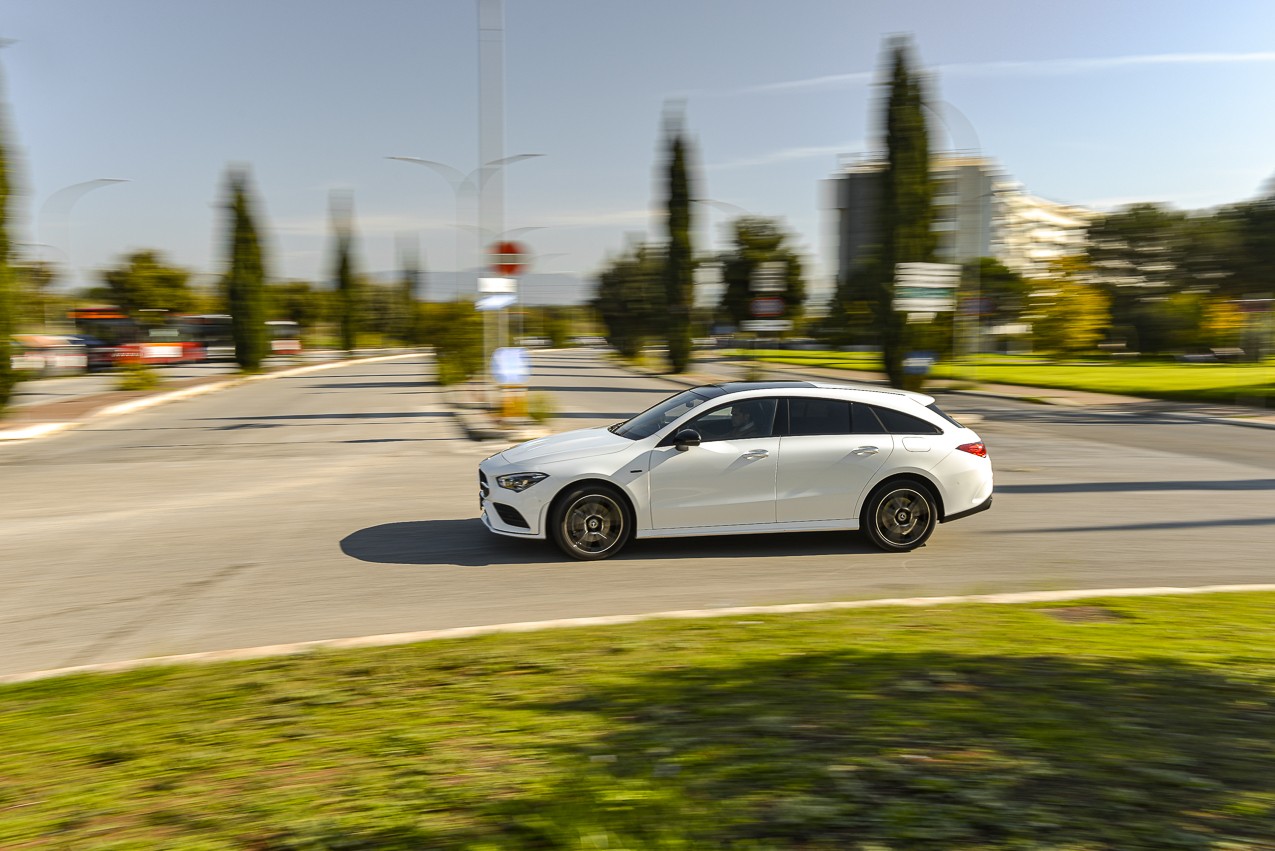 Mercedes Benz CLA Shooting Brake: la prova su strada