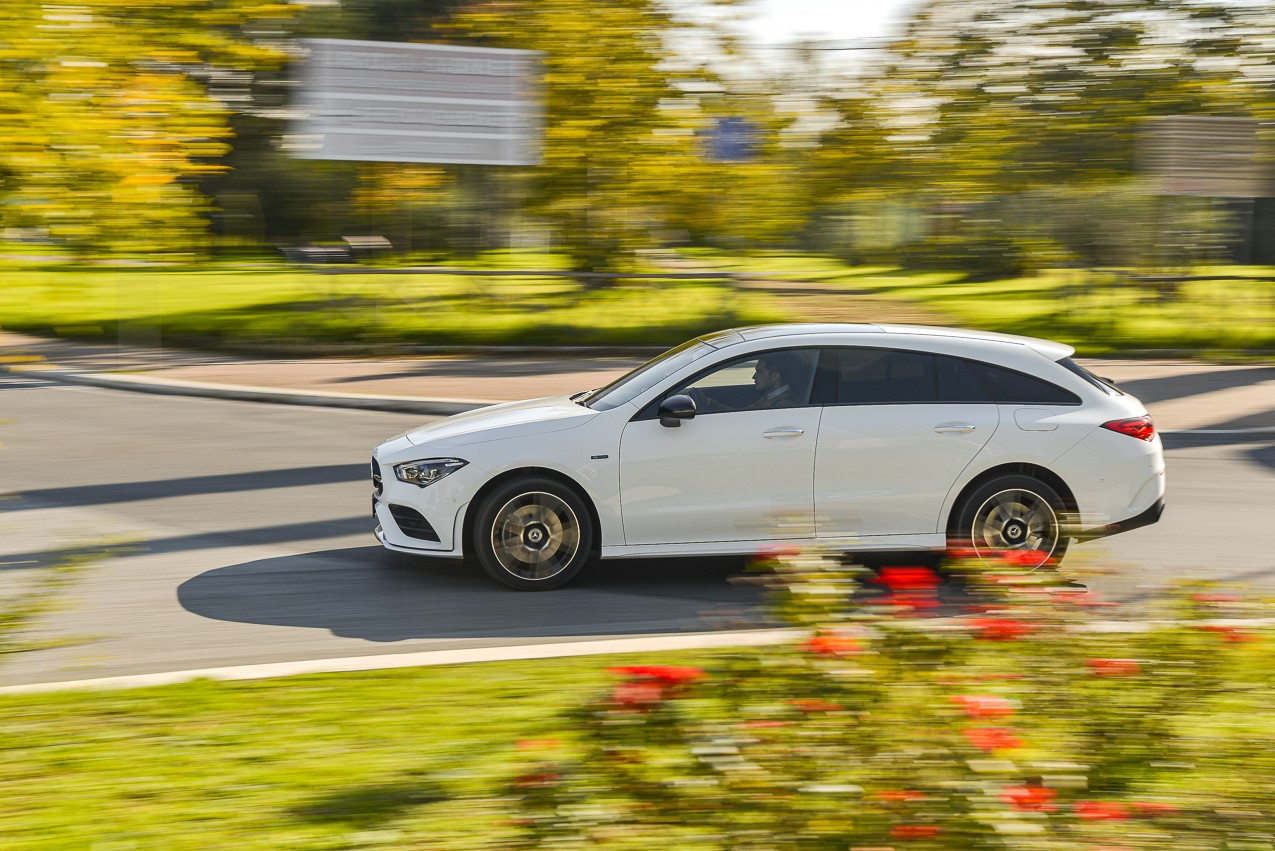 Mercedes Benz CLA Shooting Brake: la prova su strada