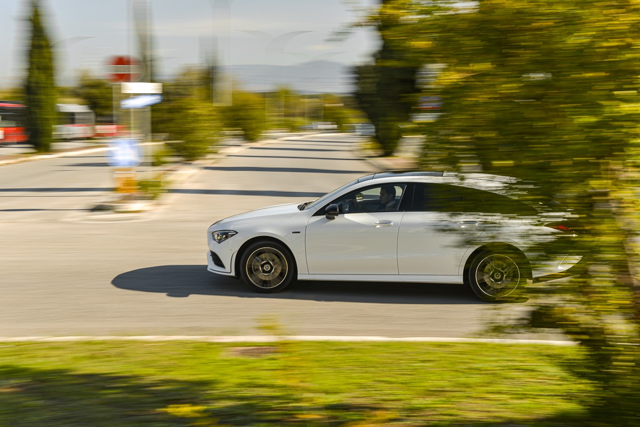 Mercedes Benz CLA Shooting Brake: la prova su strada