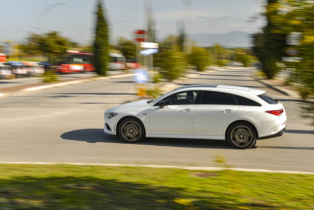 Mercedes Benz CLA Shooting Brake: la prova su strada