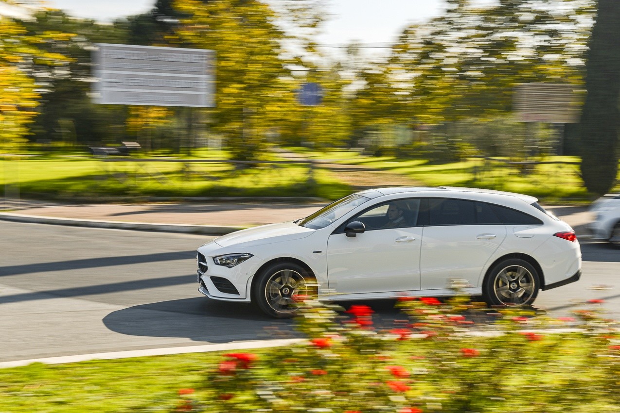 Mercedes Benz CLA Shooting Brake: la prova su strada