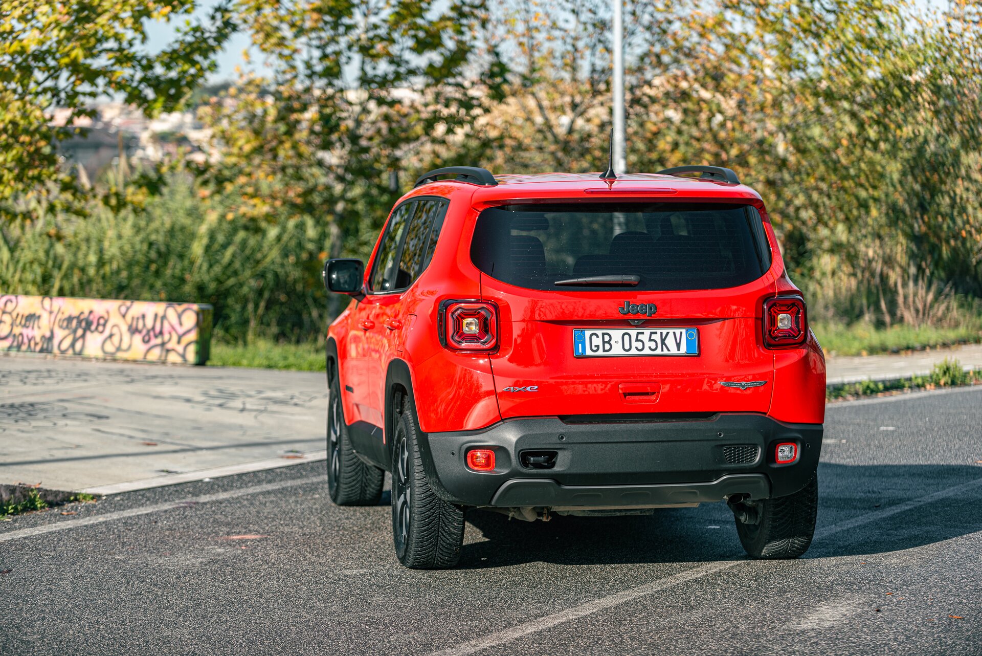 Jeep Renegade 4xe: la prova su strada