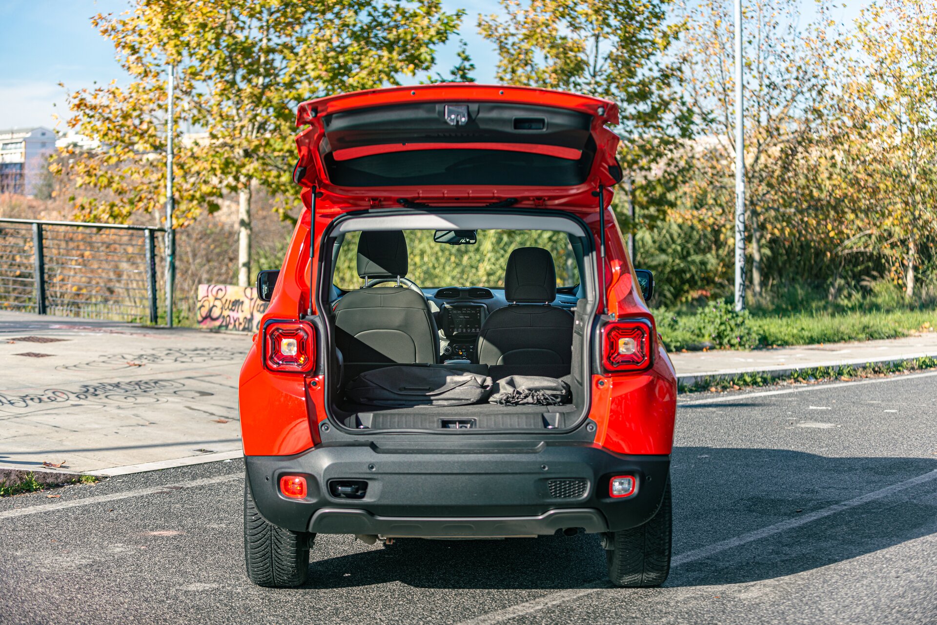 Jeep Renegade 4xe: la prova su strada