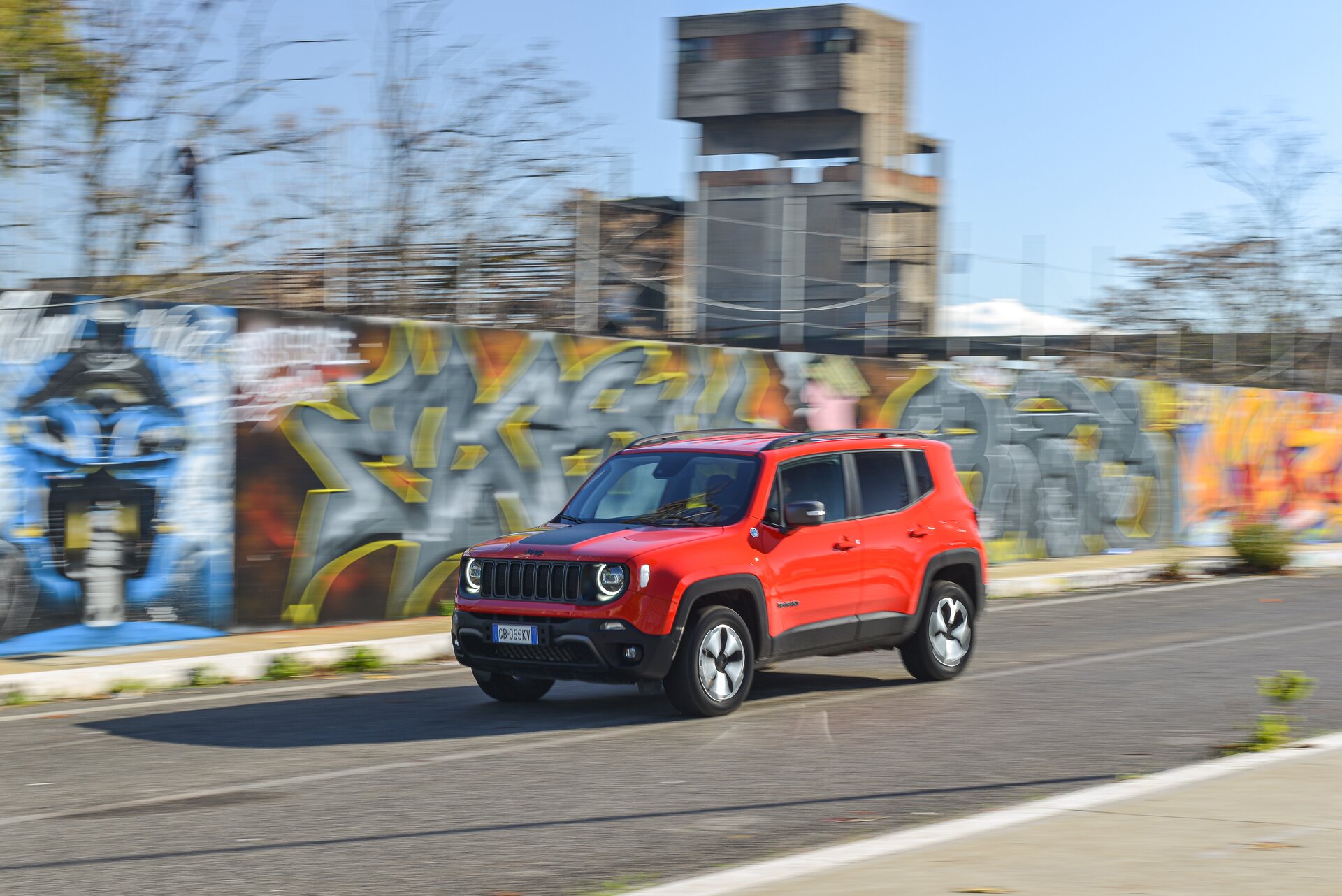 Jeep Renegade 4xe: la prova su strada