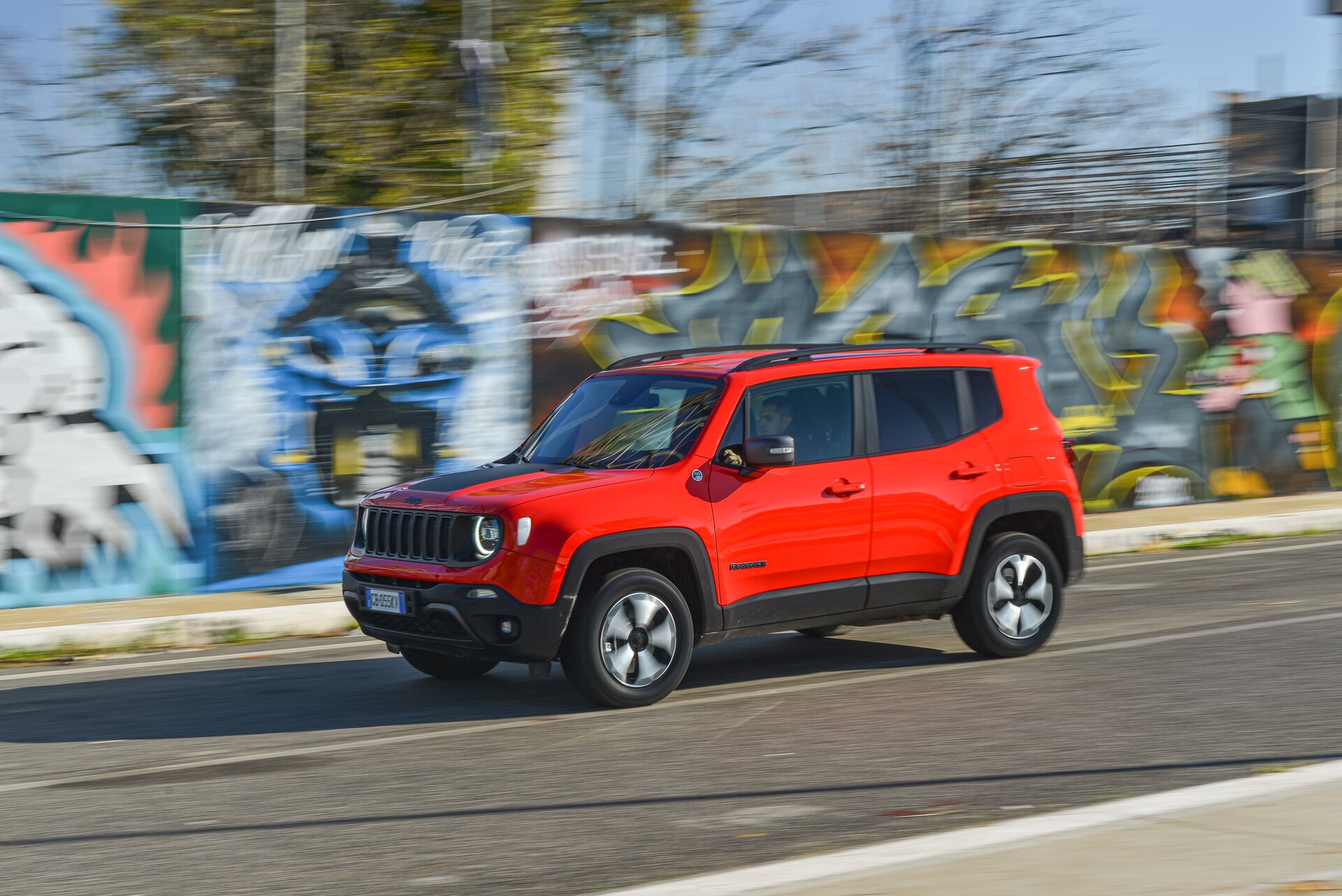 Jeep Renegade 4xe prova su strada