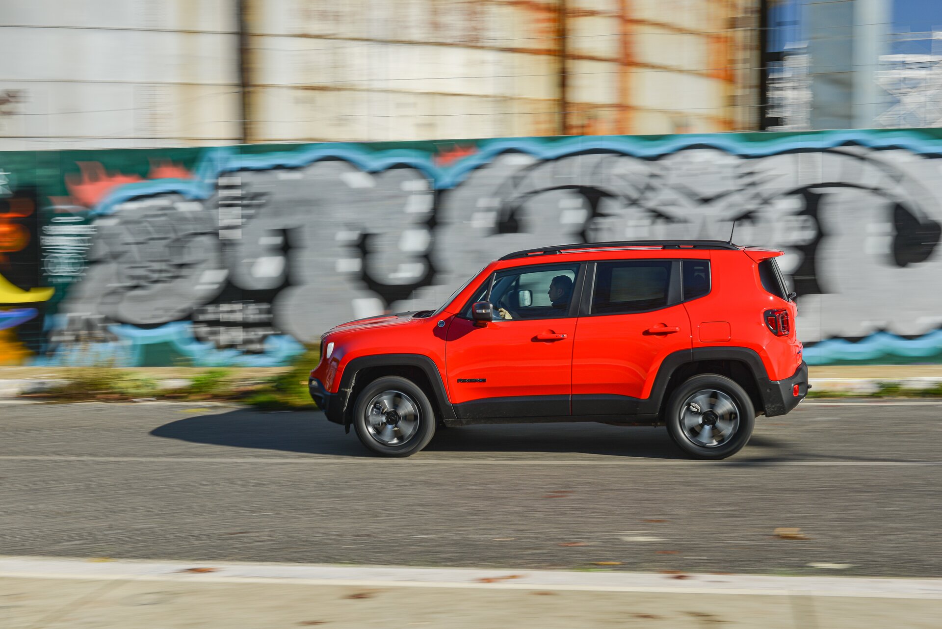 Jeep Renegade 4xe: la prova su strada