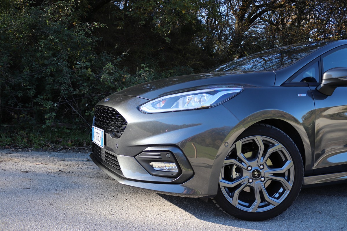 Ford Fiesta Hybrid ST-Line: la prova su strada