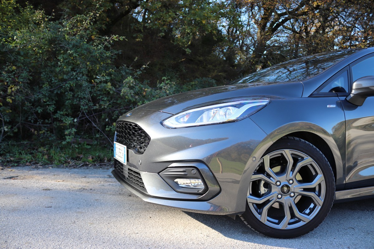 Ford Fiesta Hybrid ST-Line: la prova su strada