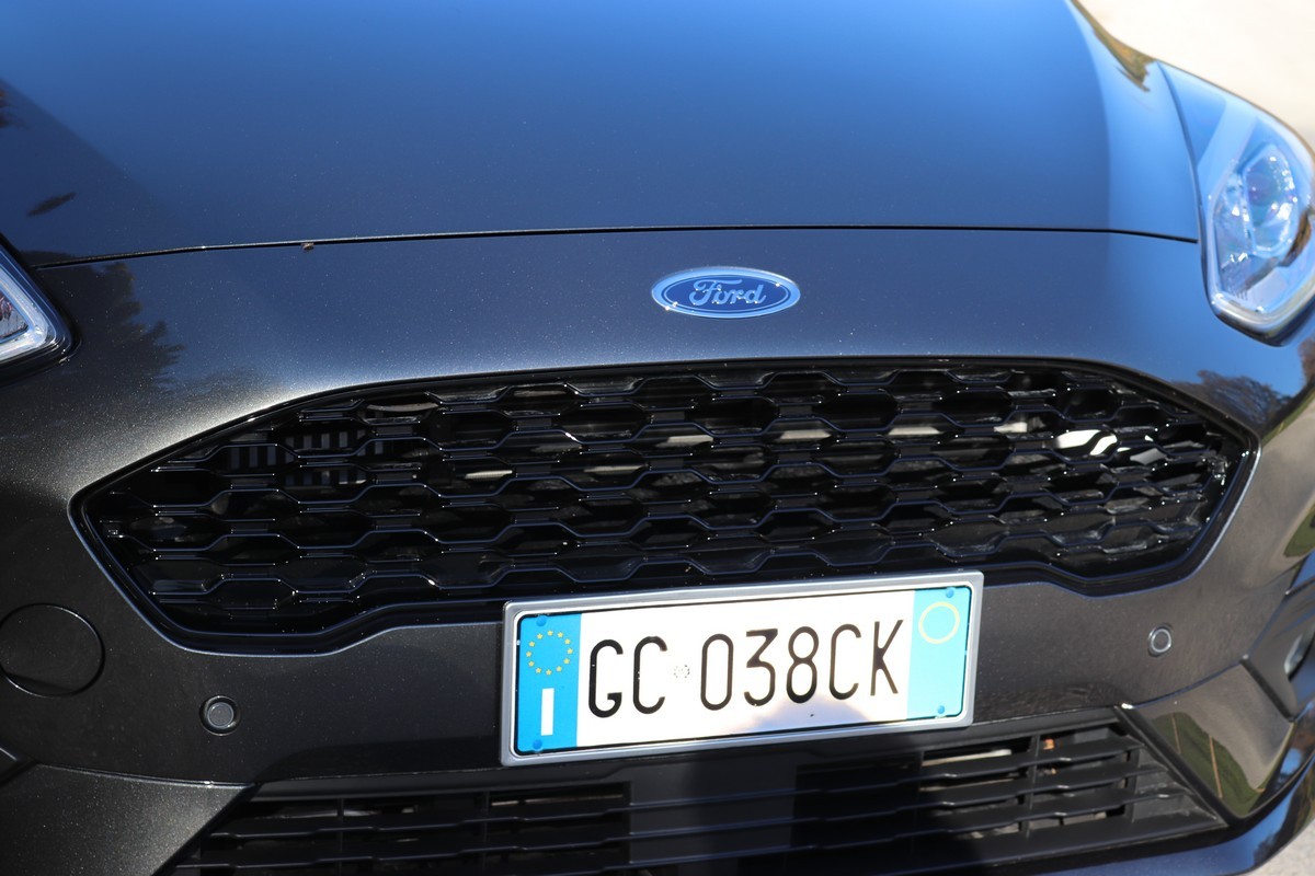 Ford Fiesta Hybrid ST-Line: la prova su strada