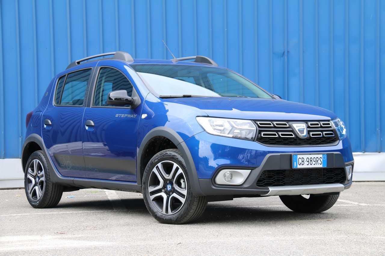 Dacia Sandero Stepway 15th: la prova su strada