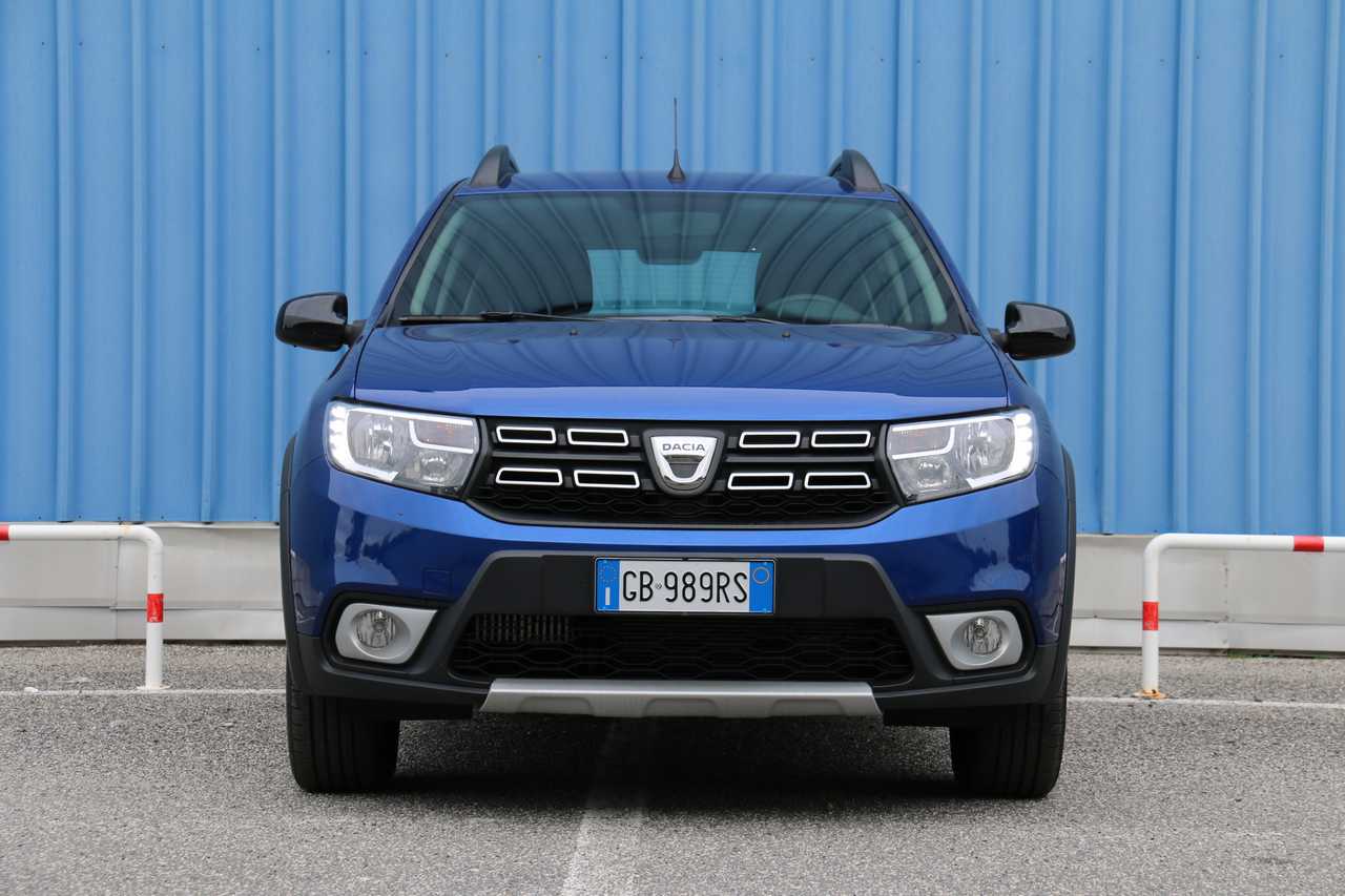 Dacia Sandero 1.0 TCe ECO-G Stepway 15th: la prova su strada