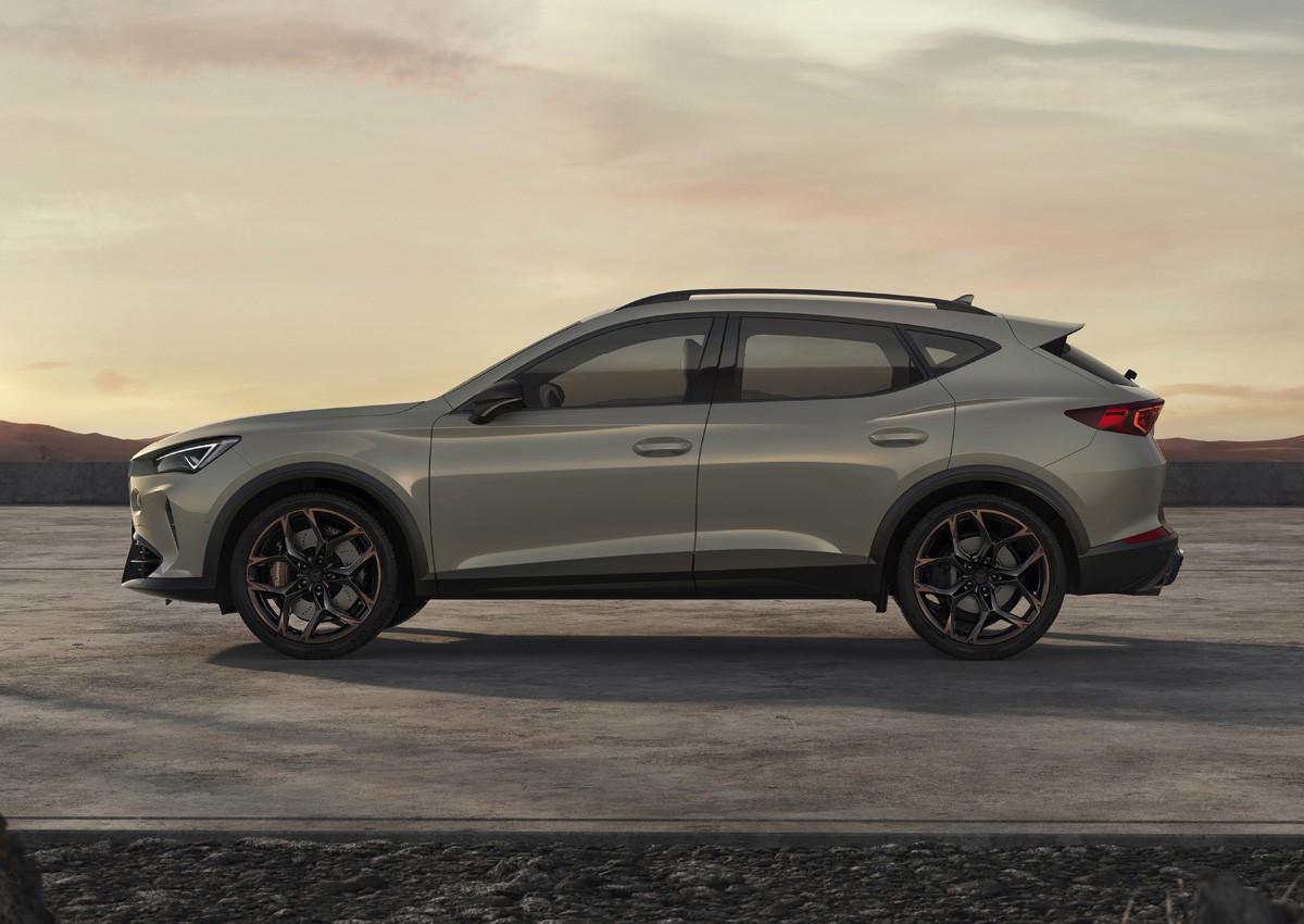 Cupra Formentor VZ5: immagini ufficiali