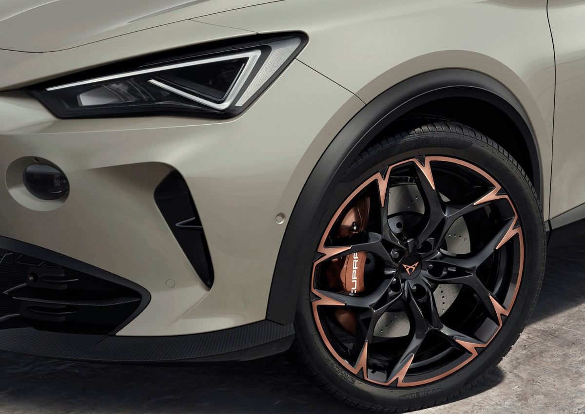 Cupra Formentor VZ5: immagini ufficiali