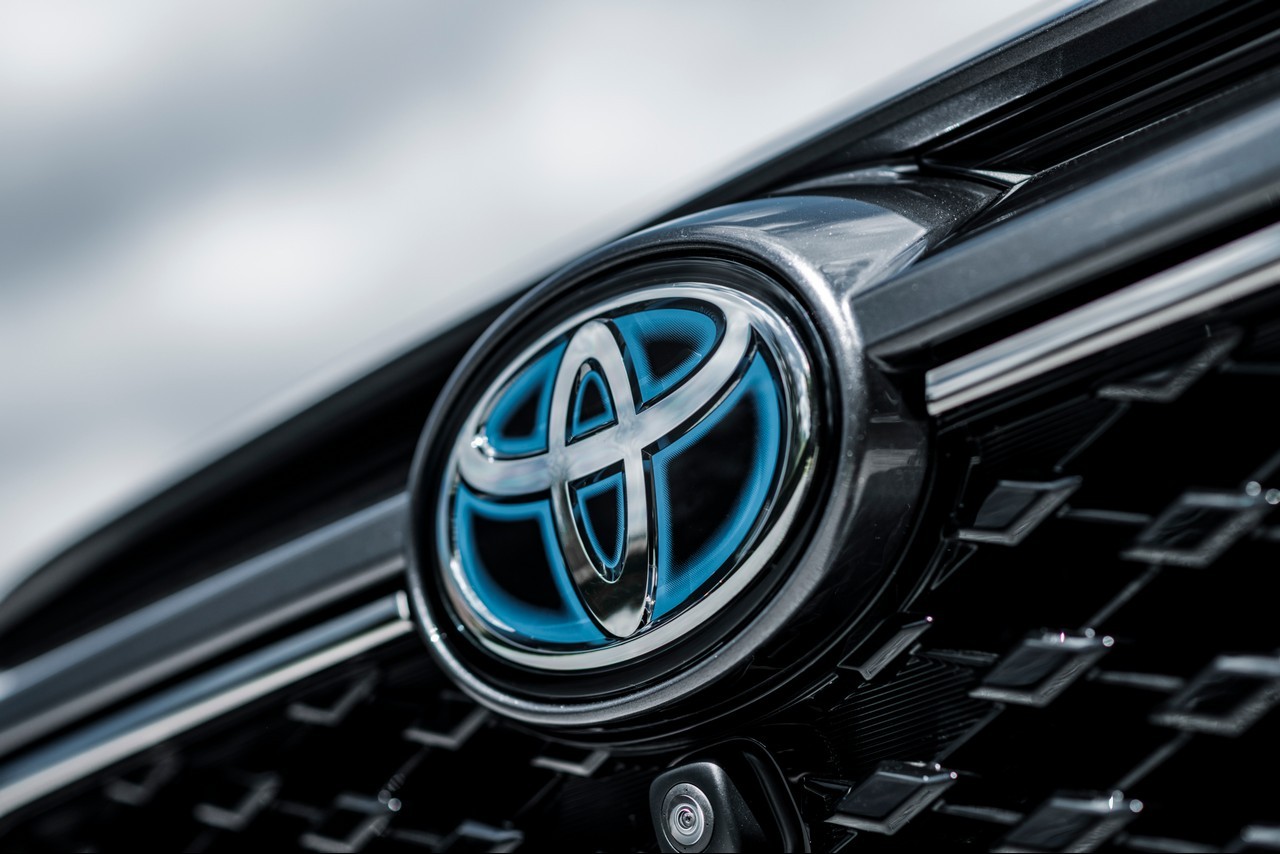 Toyota Rav4 Plug-in Hybrid 2021: immagini ufficiali