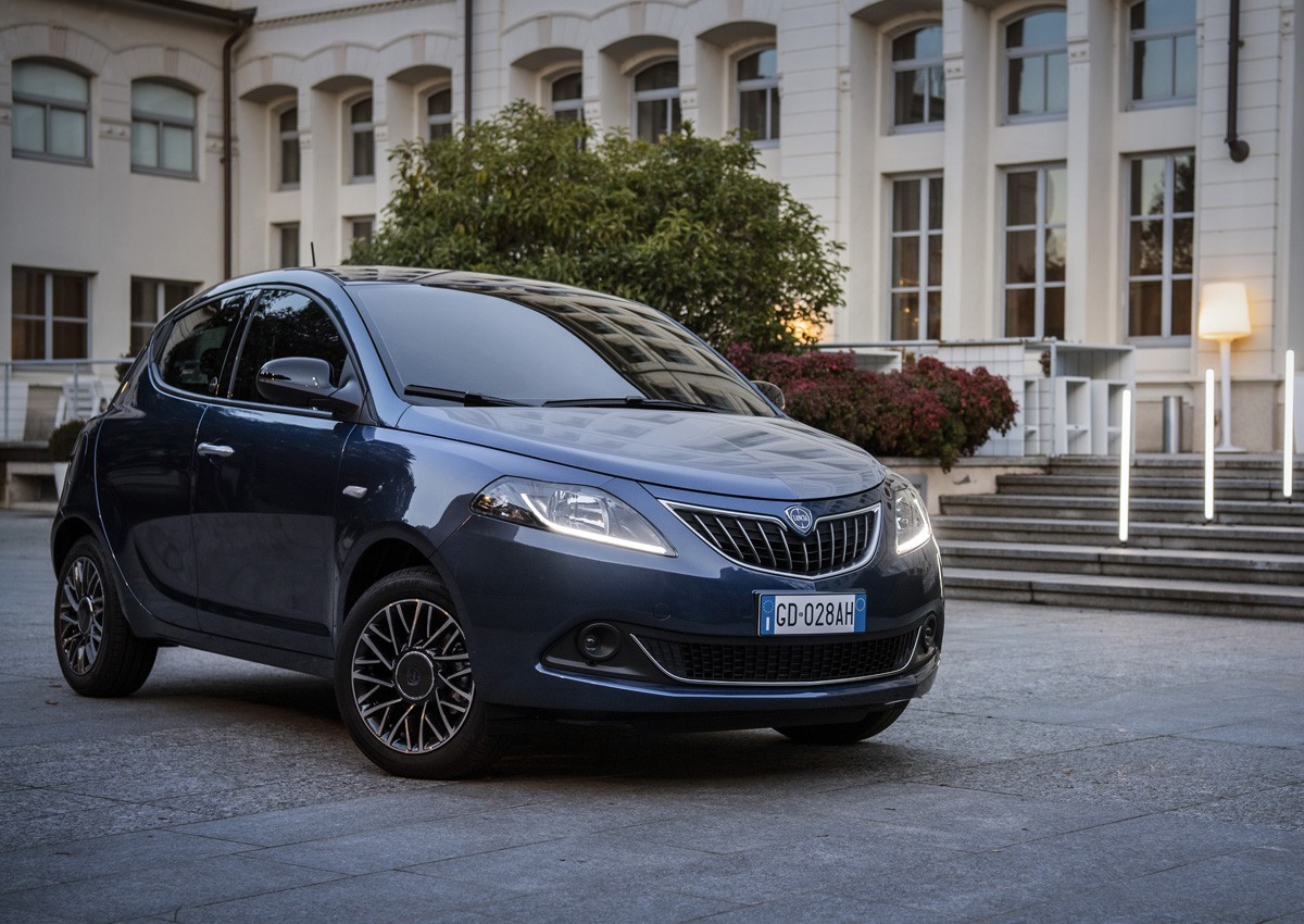 Lancia Ypsilon 2021