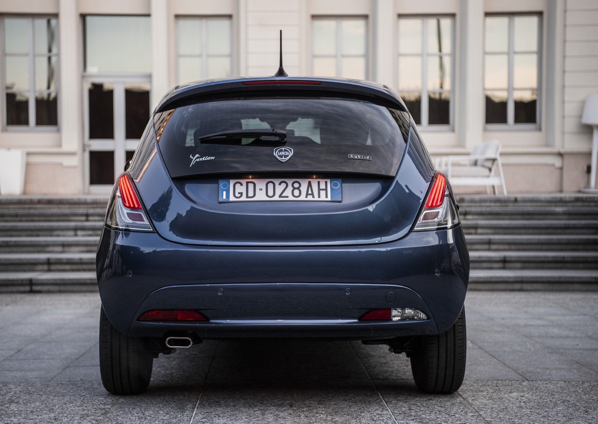 Lancia Ypsilon 2021