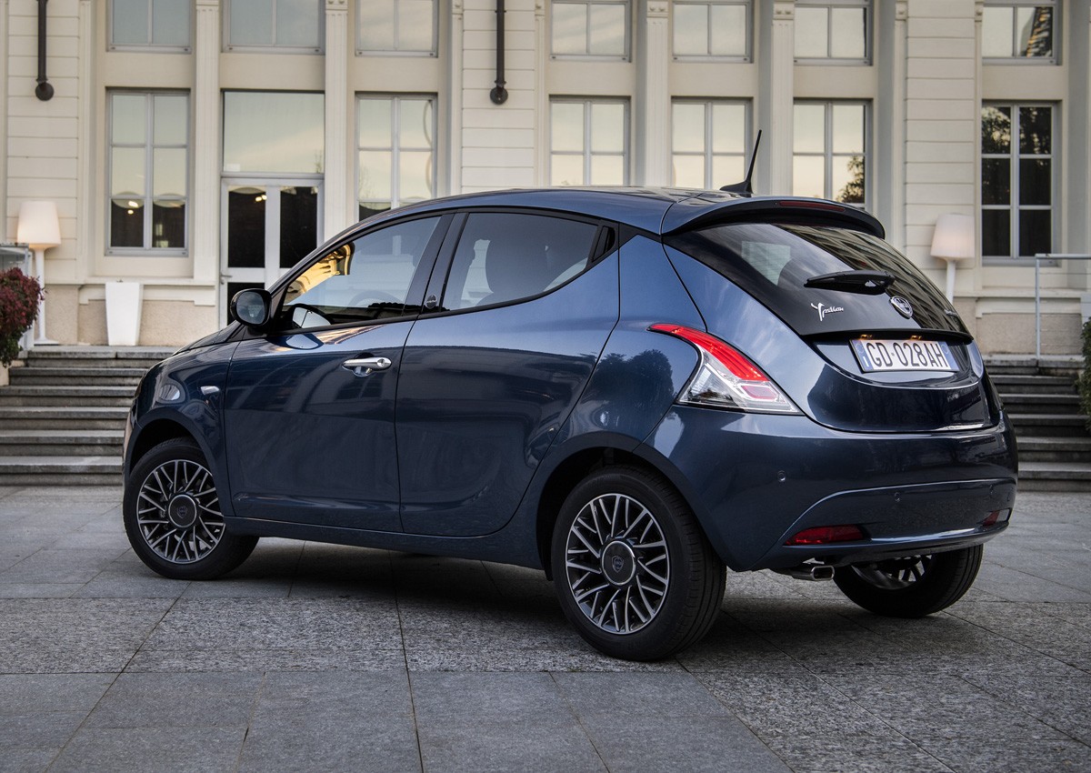 Lancia Ypsilon 2021