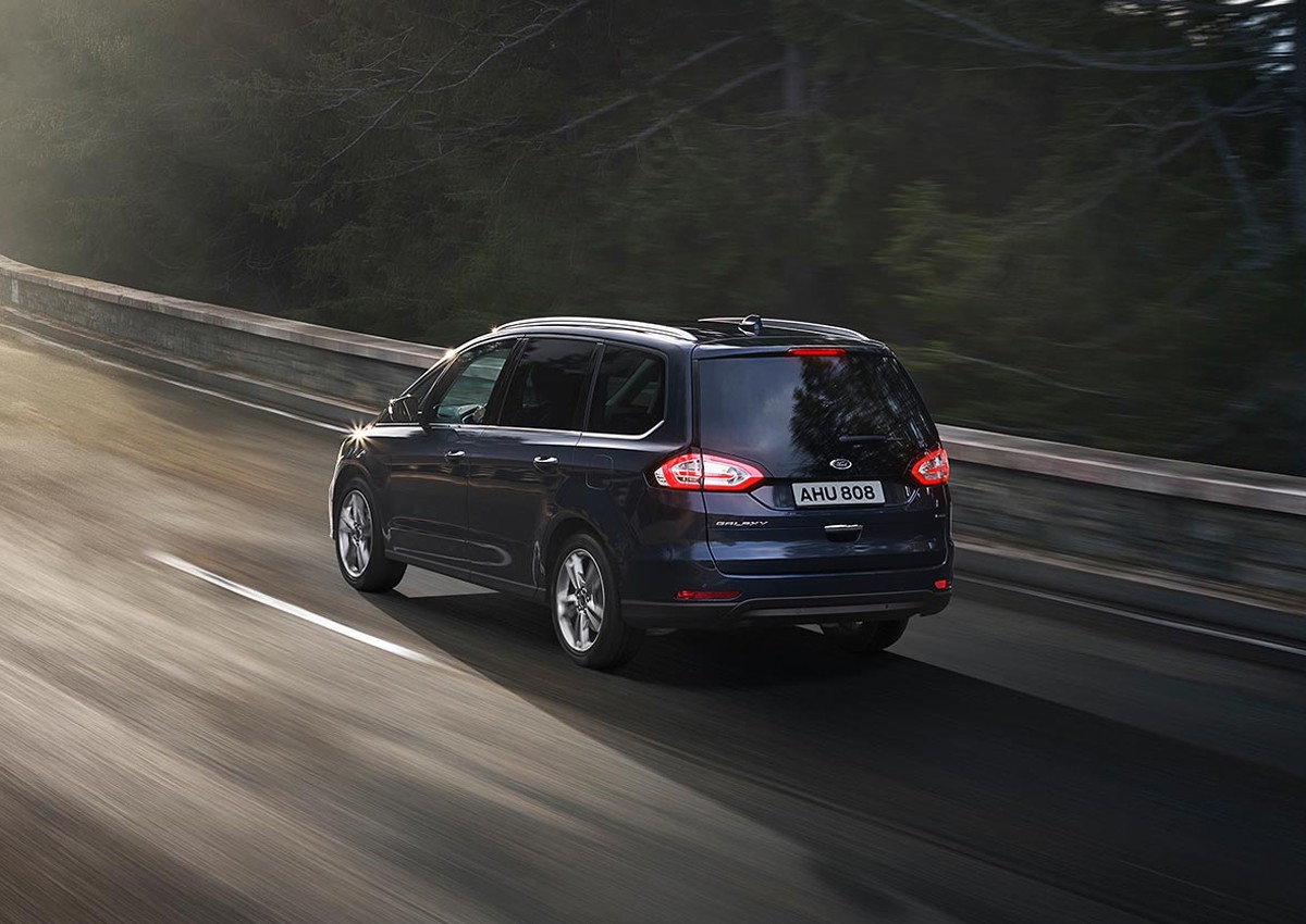 Ford S-Max Hybrid 2021 e Ford Galaxy Hybrid 2021