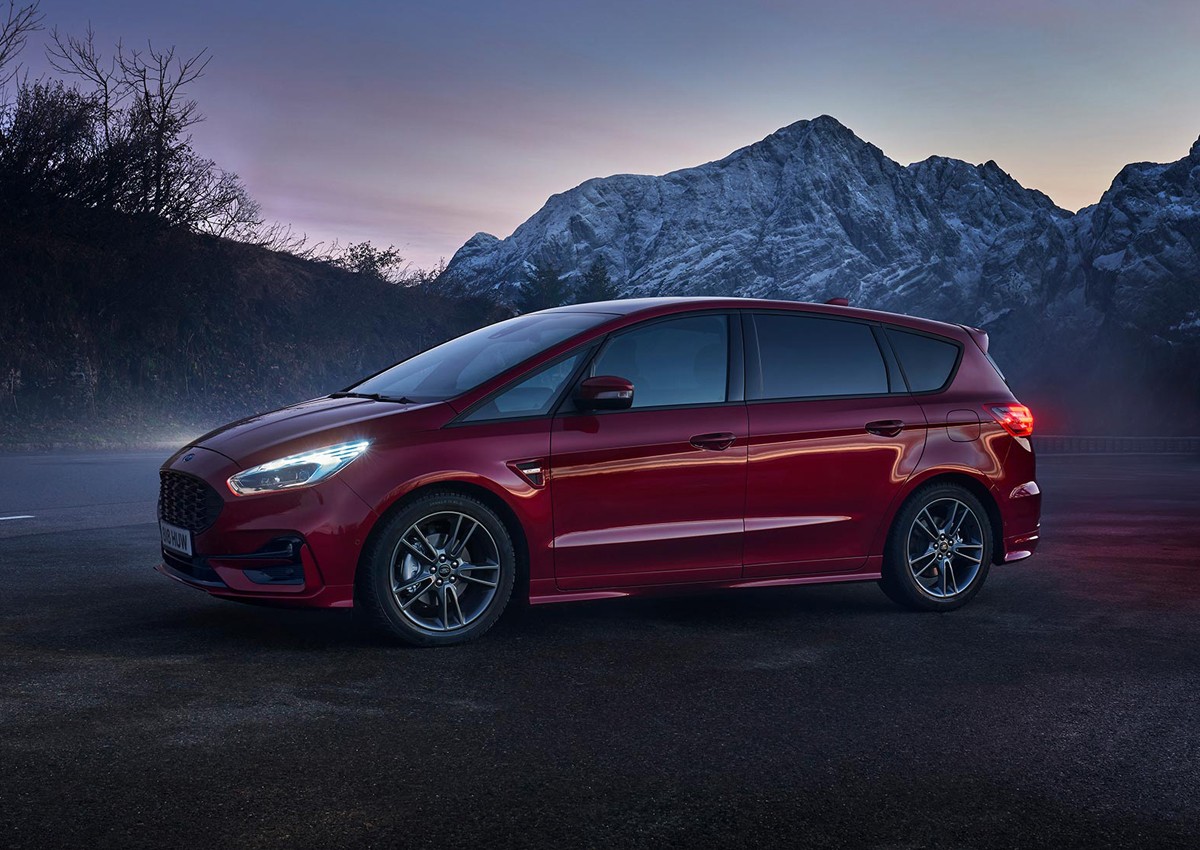 Ford S-Max Hybrid 2021 e Ford Galaxy Hybrid 2021