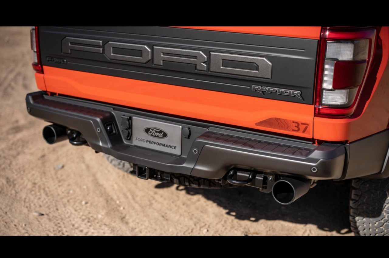 Ford F-150 Raptor 2021: immagini ufficiali