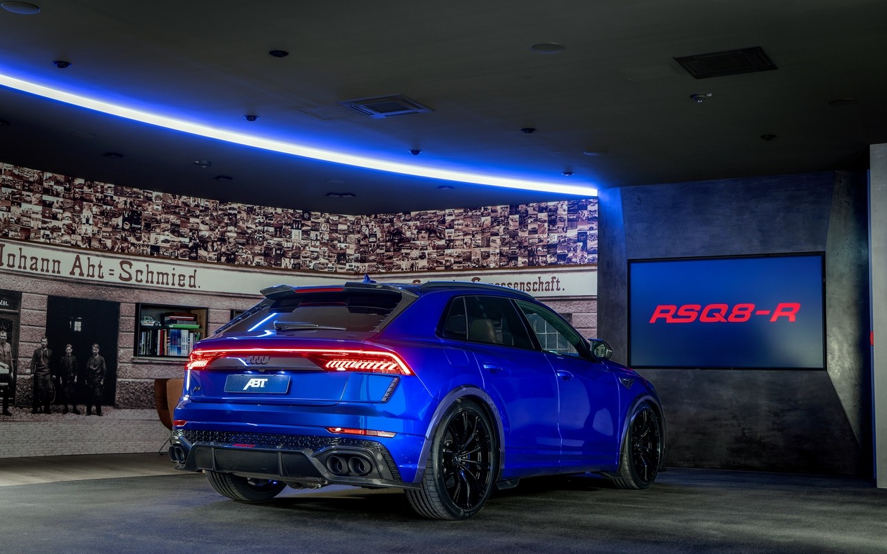 Audi RSQ8-R by ABT Sportsline: le immagini ufficiali