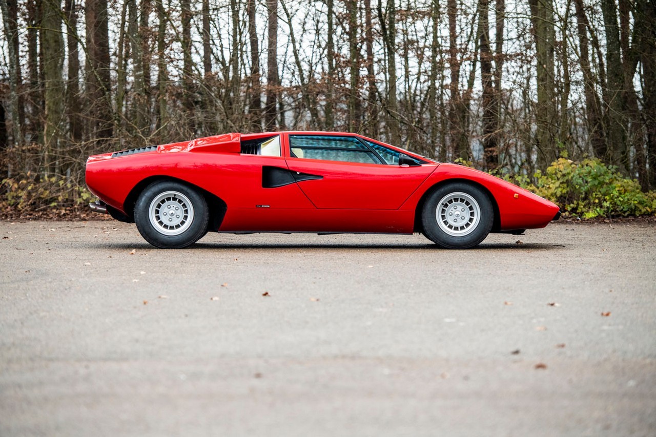 Lamborghini Countach LP400 all'asta