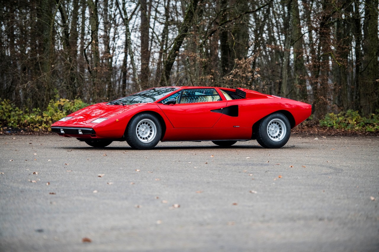 Lamborghini Countach LP400 all'asta