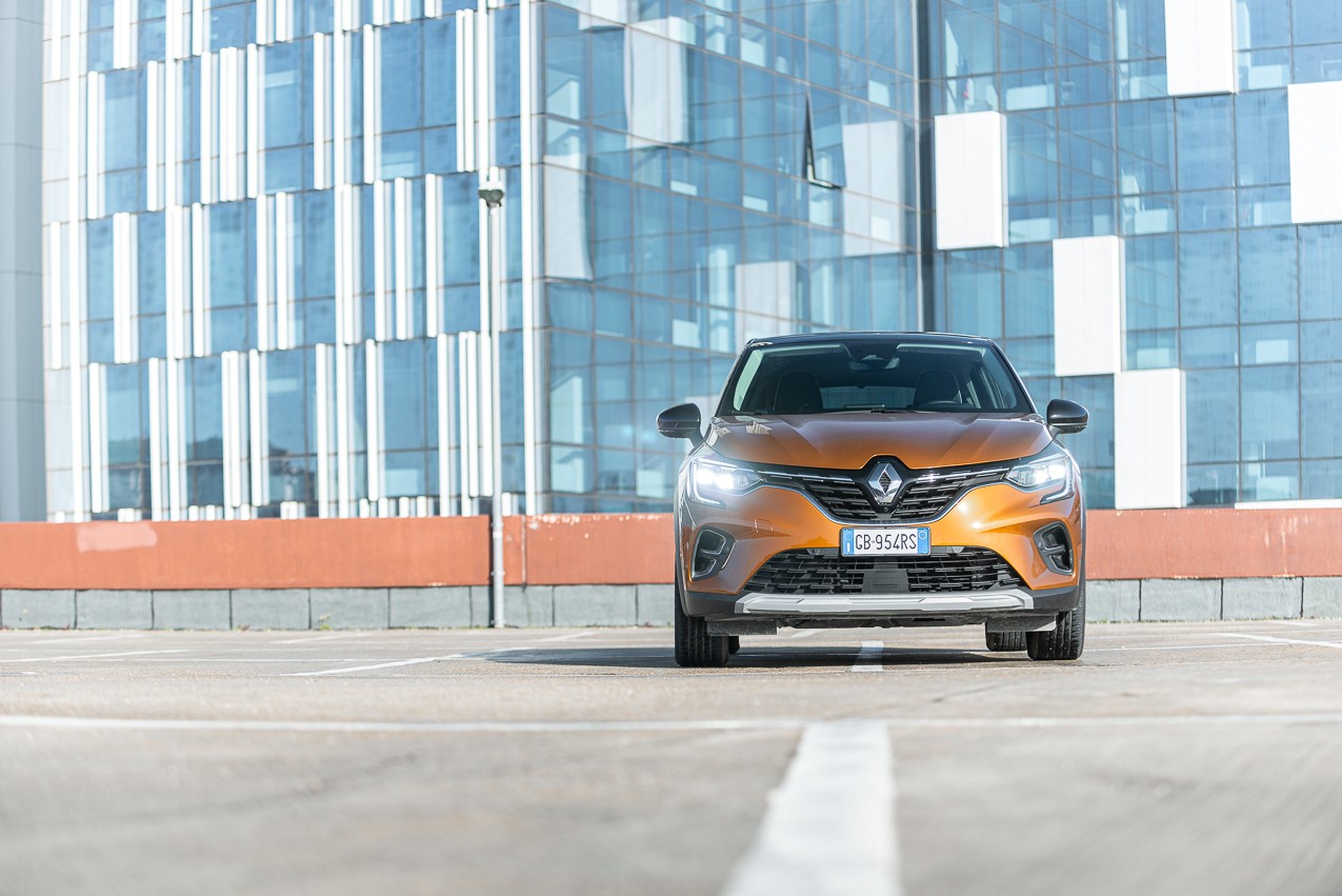 Renault Captur E-Tech Plug-in Hybrid: la prova su strada